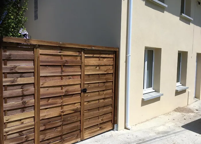 Maison Entiere Au Pied Des Vignes